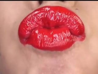 Testing lipstick's endurance, strokes experiment